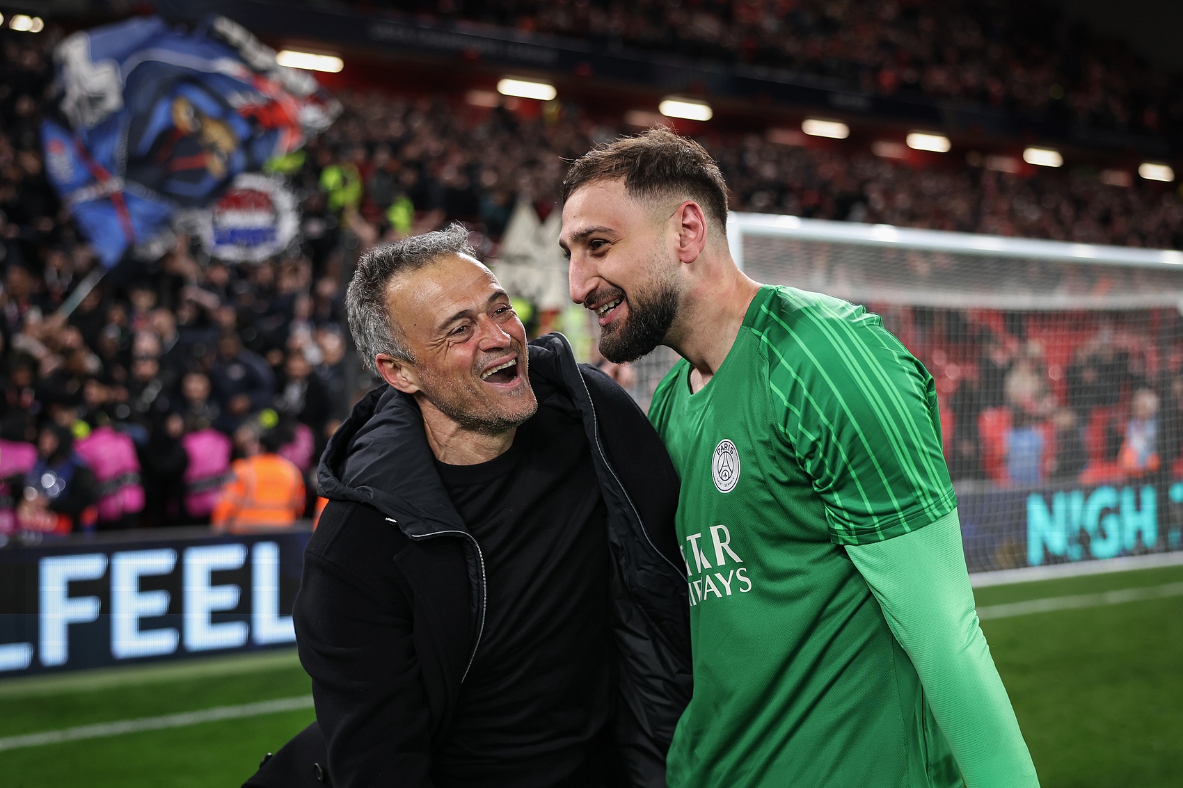 凤凰体育下载-队报：多纳鲁马随队训练，备战巴黎vs昂热的比赛